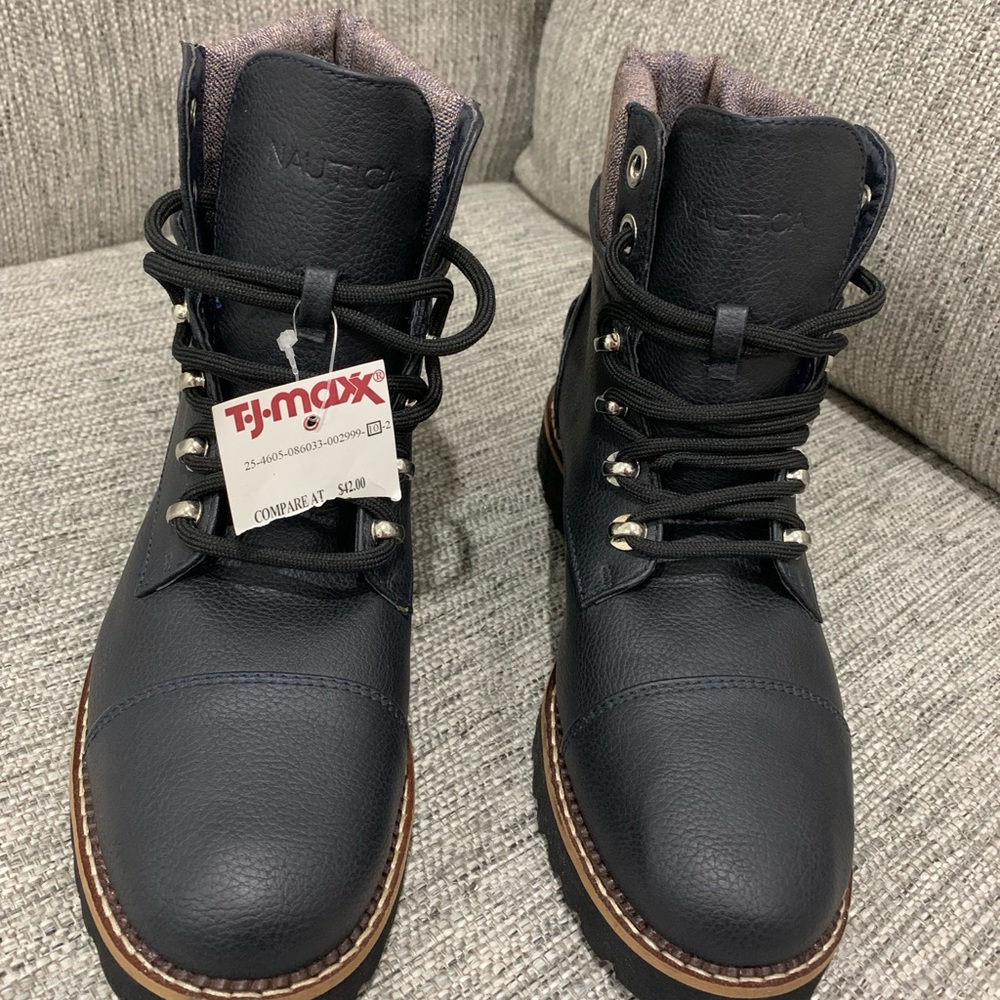 Nautica Women’s Black Combat Boots Size 7.5